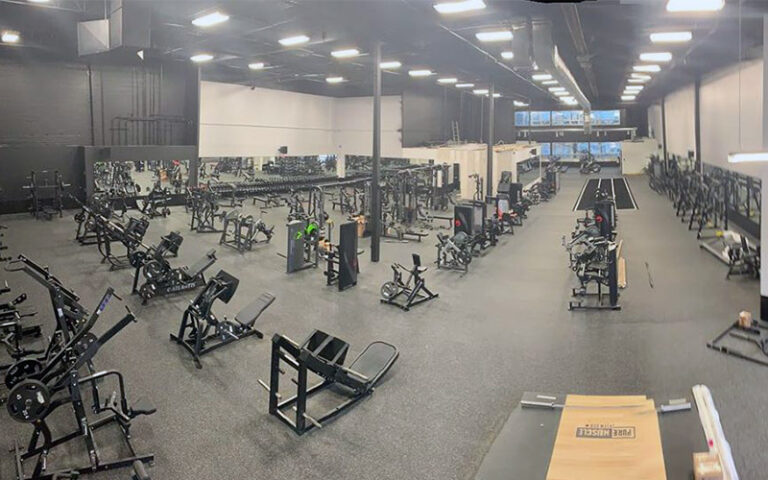 Pure Muscle & Fitness – Burlington, ON – Newfore